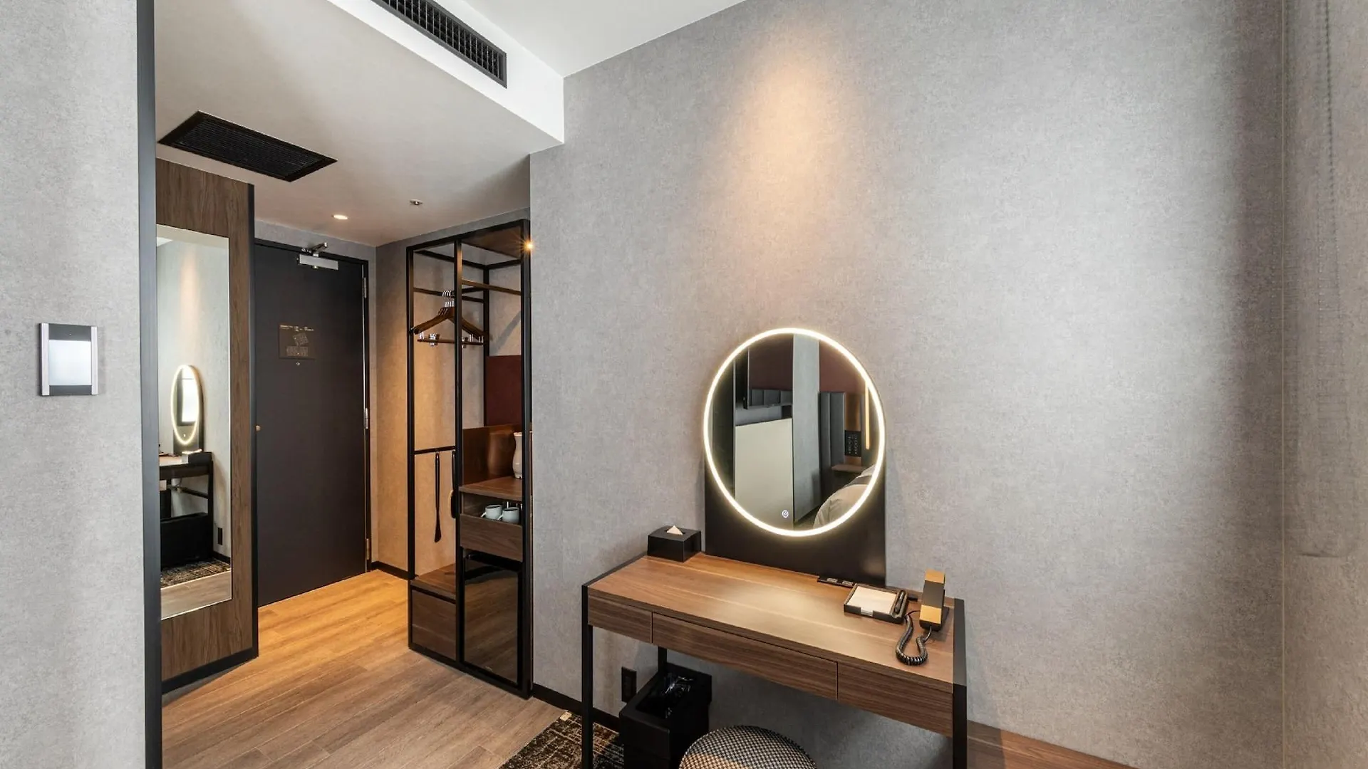 Kobe Plaza Hotel