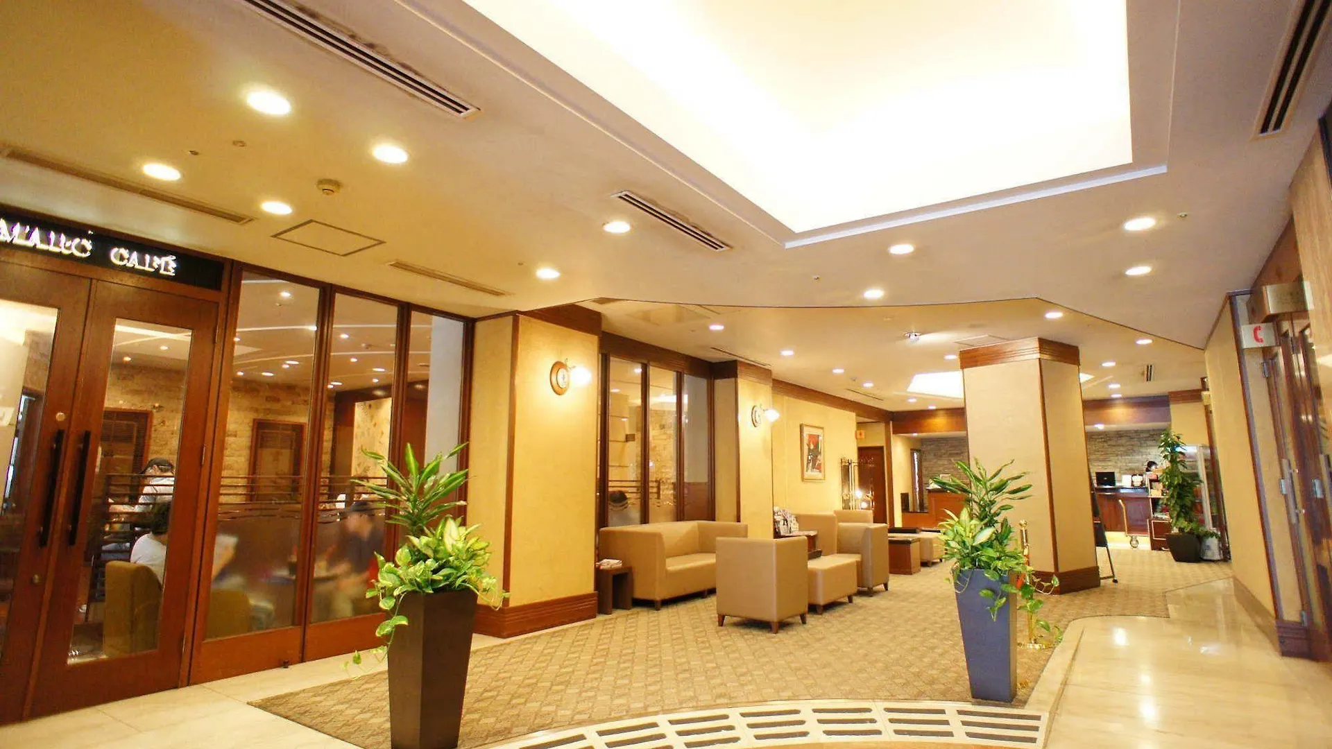 Kobe Plaza Hotel 4*,  Giappone