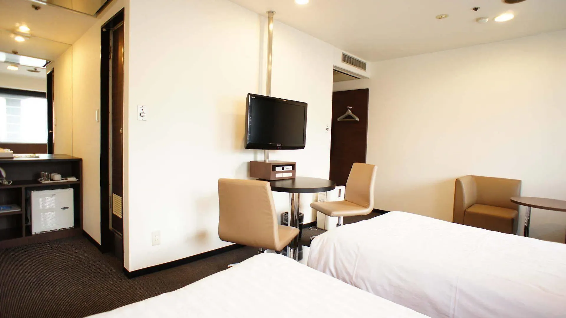 Kobe Plaza Hotel