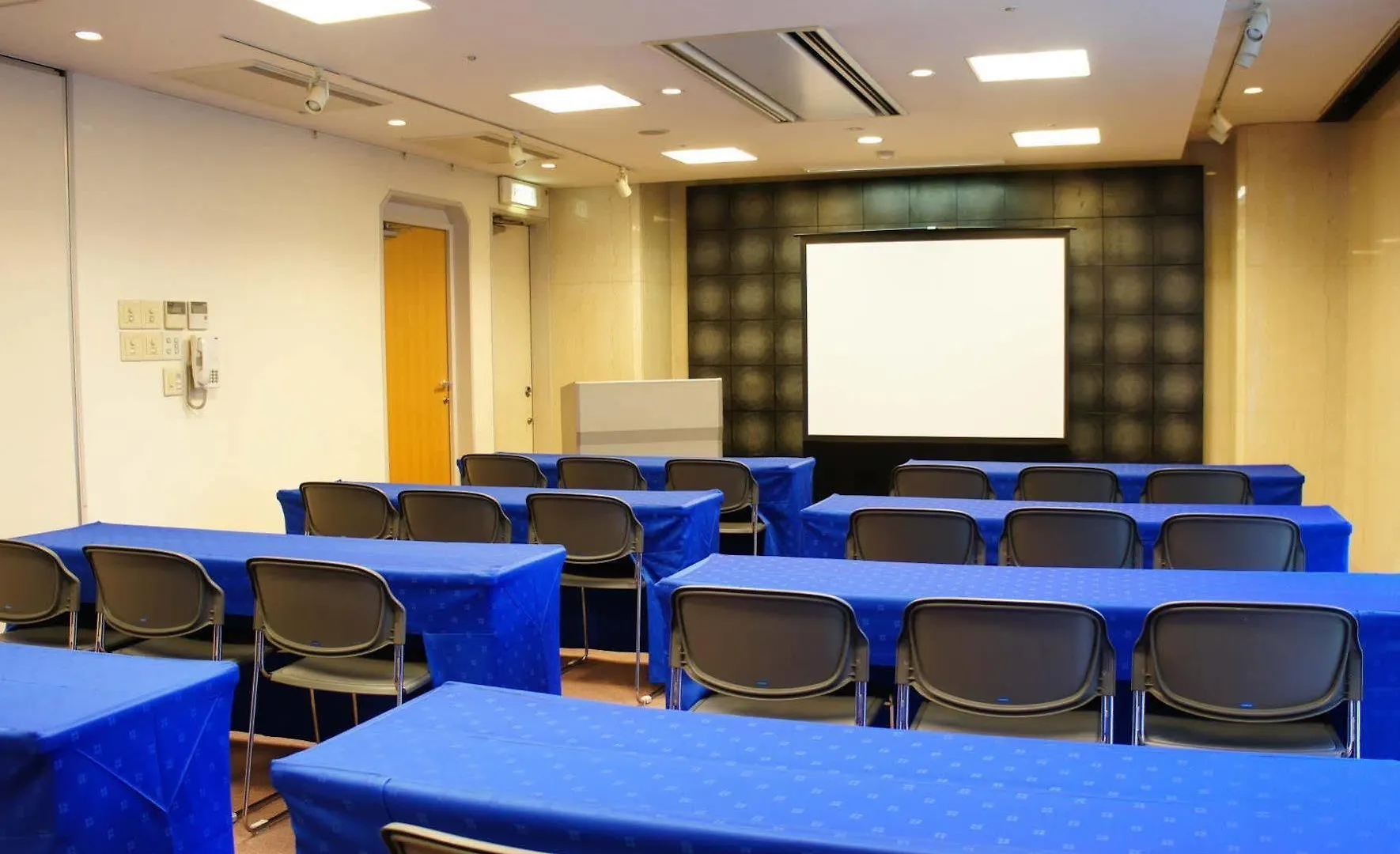 Kobe Plaza Hotel