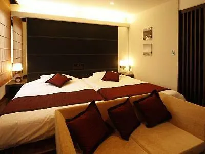 Kobe Plaza Hotel